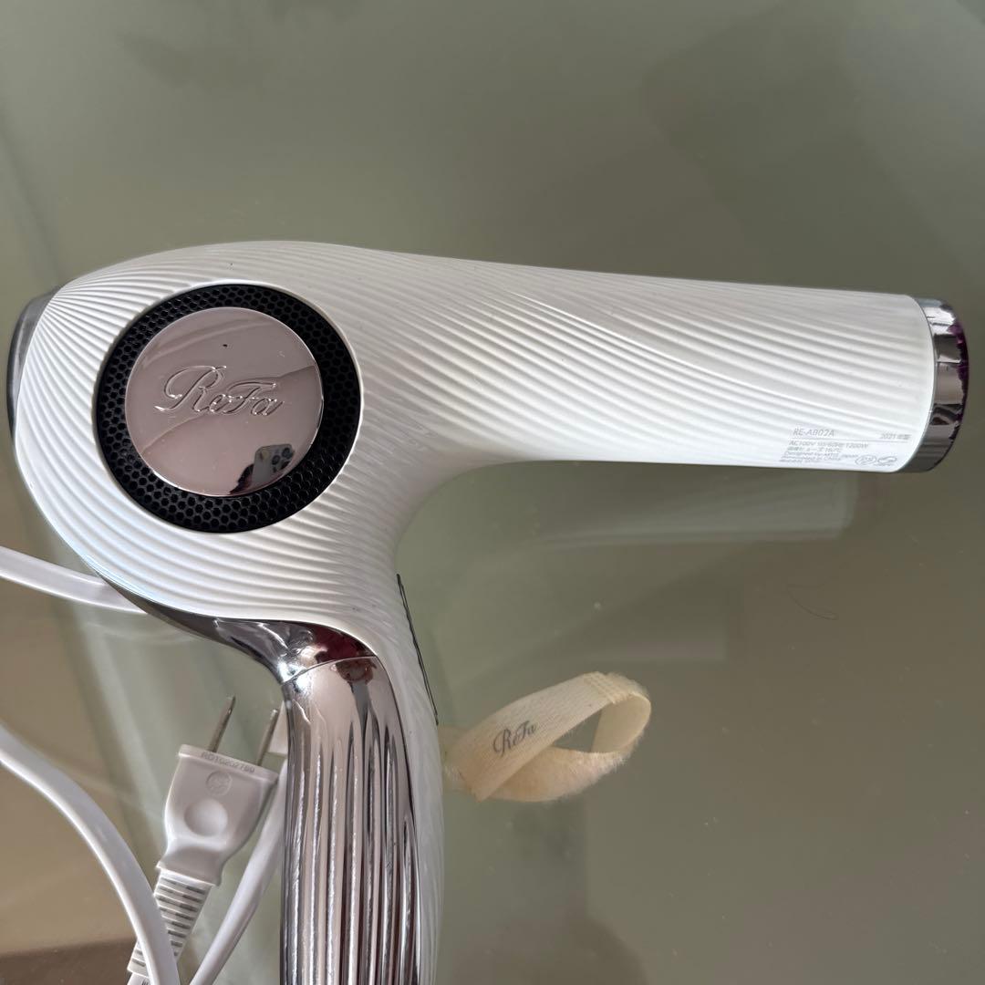 リファ ホワイト ヘアドライヤー　保証書有り