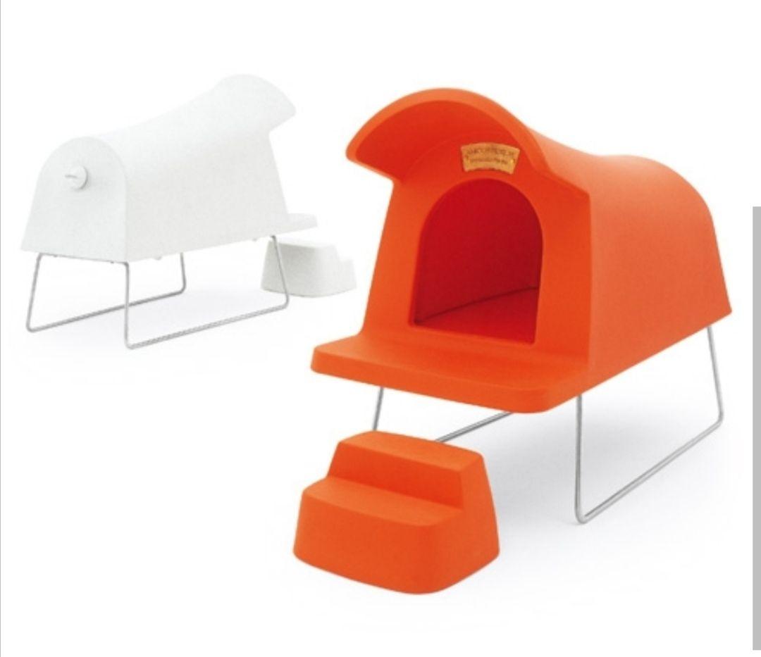 未使用　DOG HOUSE　白 イタリア　マジス社