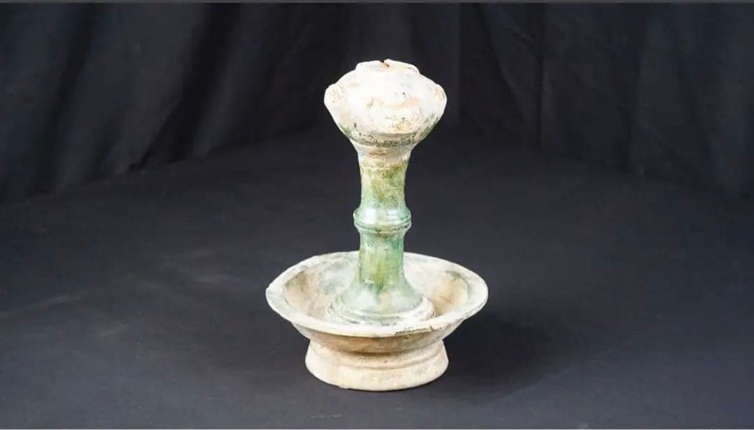 中国古玩 清朝時代 緑釉銀化 古陶 燭台 古代陶磁器 古美術 漢 李朝 高麗