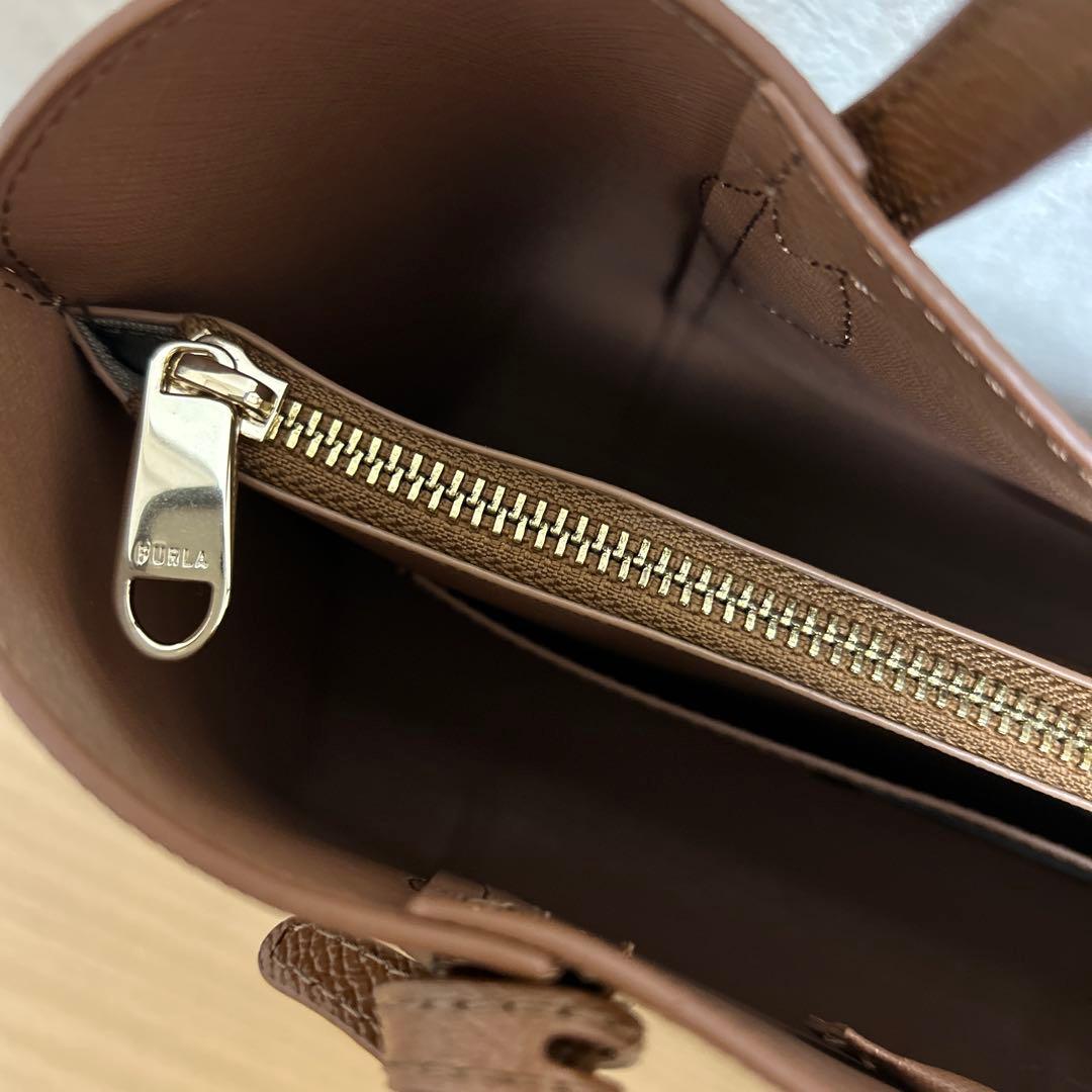 【美品】FURLA バッグ ブラウン