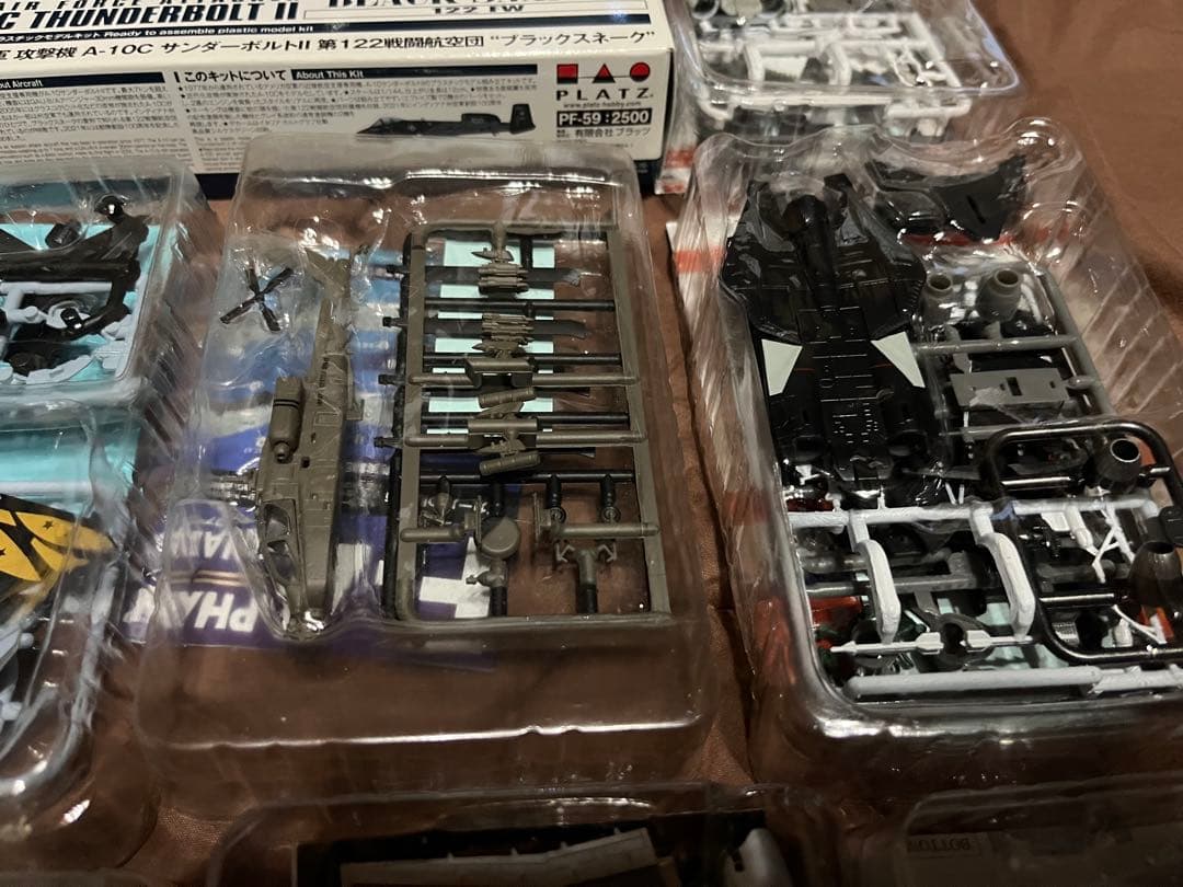 ま*さ様 【未使用品】 ミリタリープラモ模型 20点まとめ売り 1/144 1/