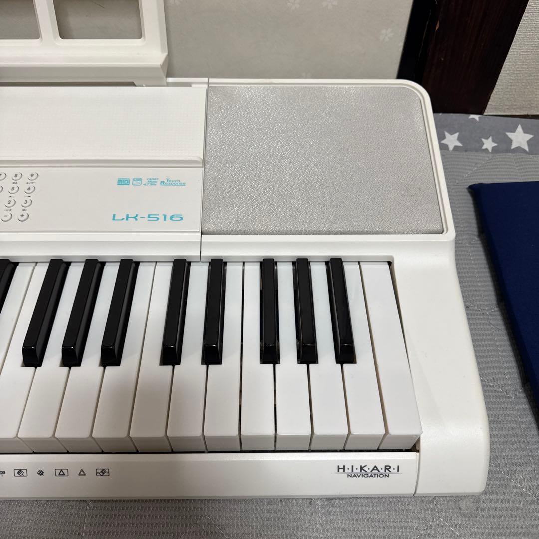 lk-516 カシオ　casio キーボード　楽譜本付き