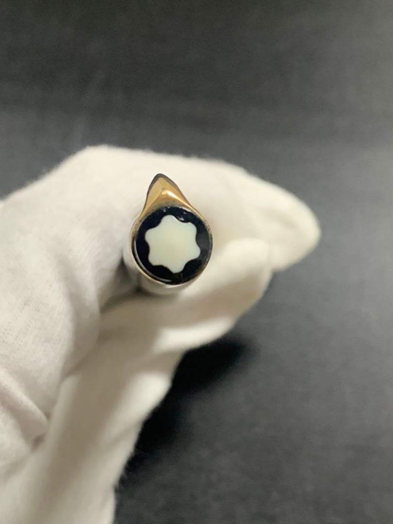 k*n様 Montblanc 万年筆 黒