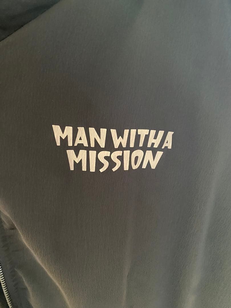 マンウィズ　スカジャン