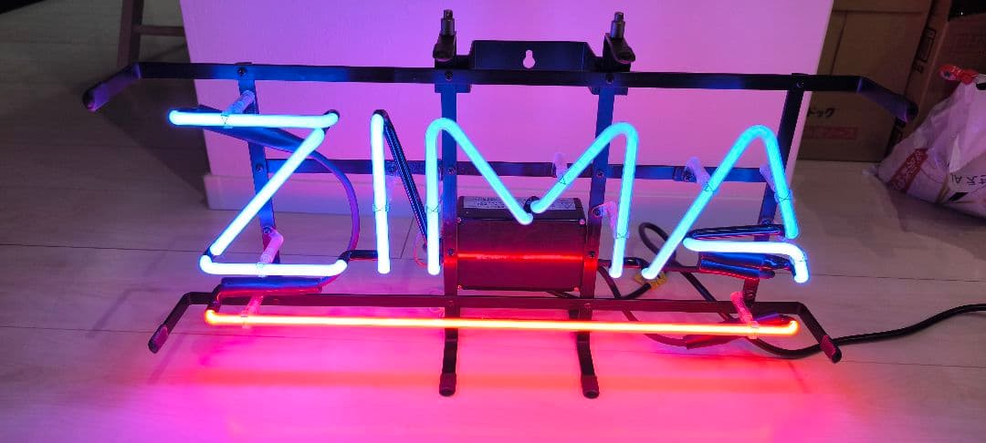 ZIMA　ネオン管　バーカウンター　ネオンサイン　おしゃれ