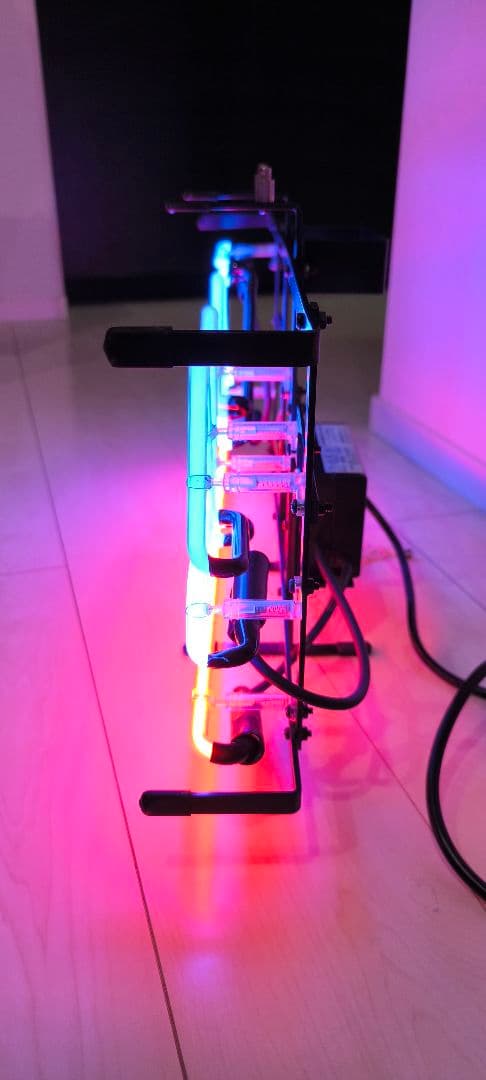 ZIMA　ネオン管　バーカウンター　ネオンサイン　おしゃれ