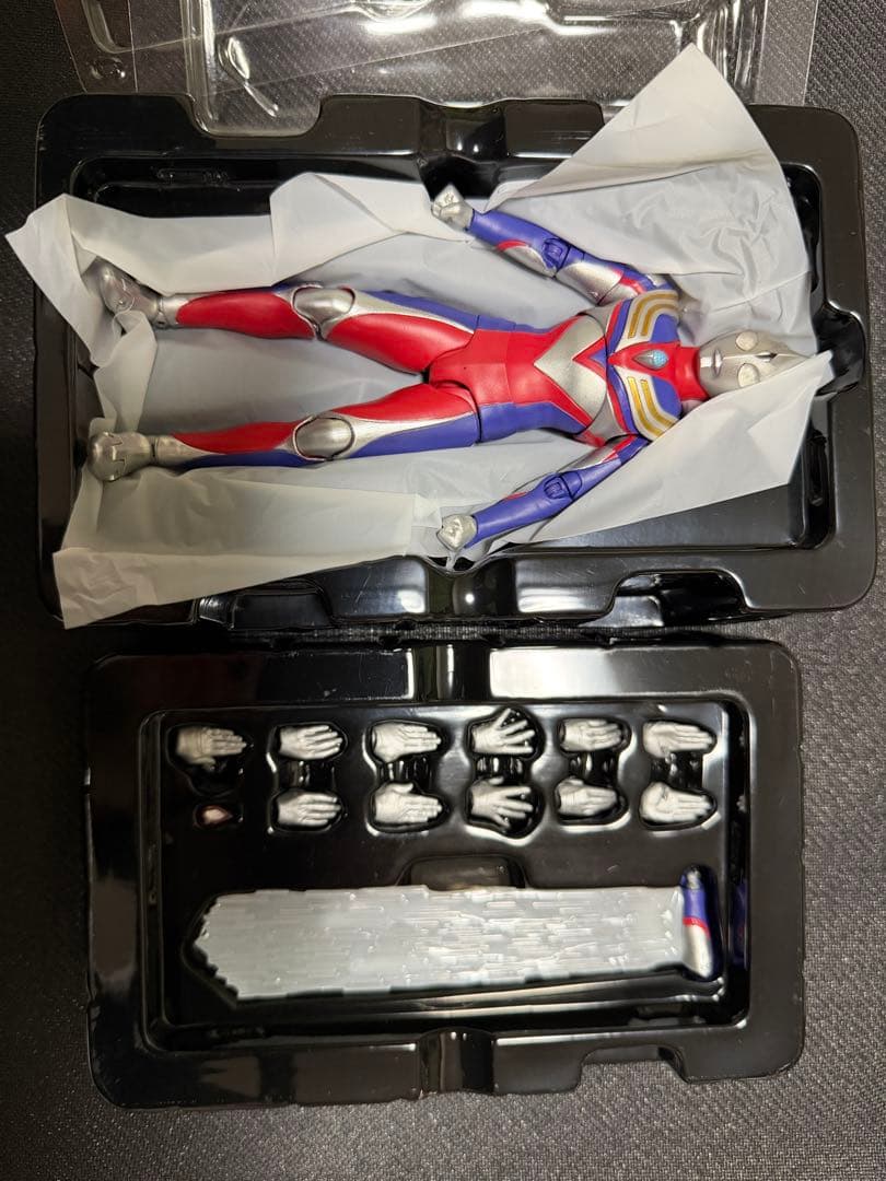 S.H.Figuarts（真骨彫製法）ウルトラマンティガ 初版　+パワータイプ