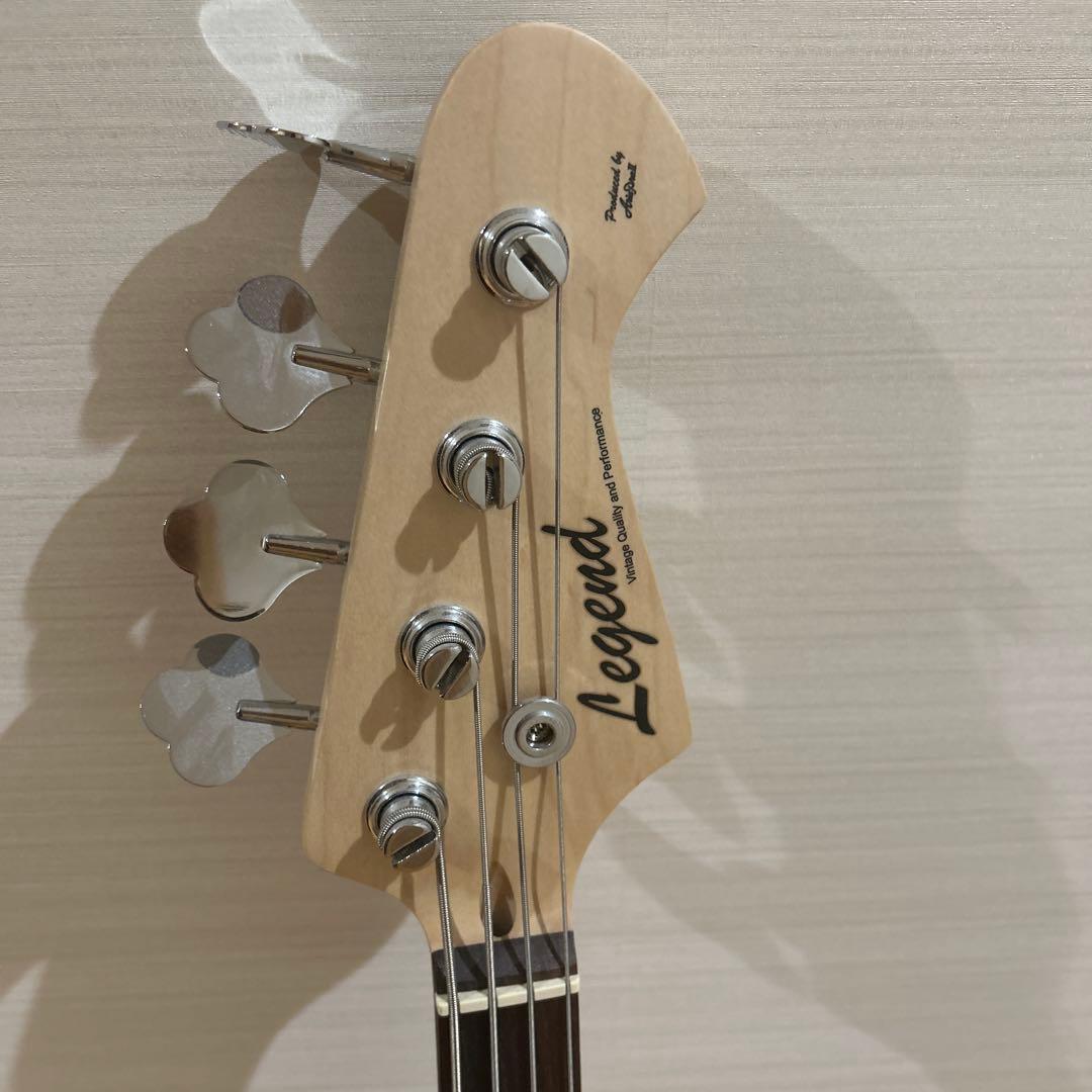 未使用に近い　ブラック　Legendベースギター