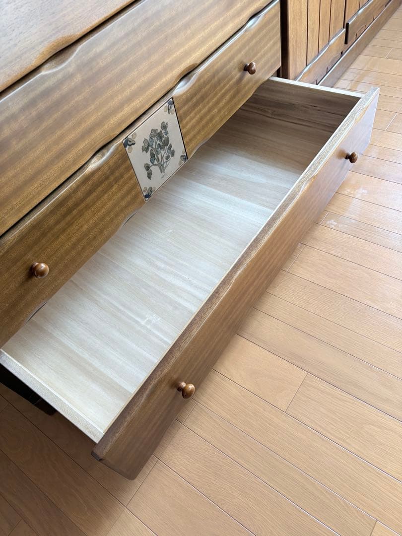 引越し処分 1/25まで｜スパニッシュ調 アンティーク タンスA 大型家具