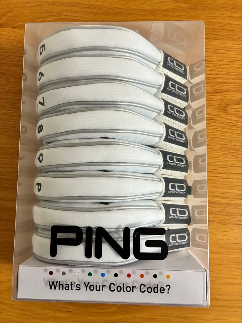 【新品未使用】PING ヘッドカバー　白