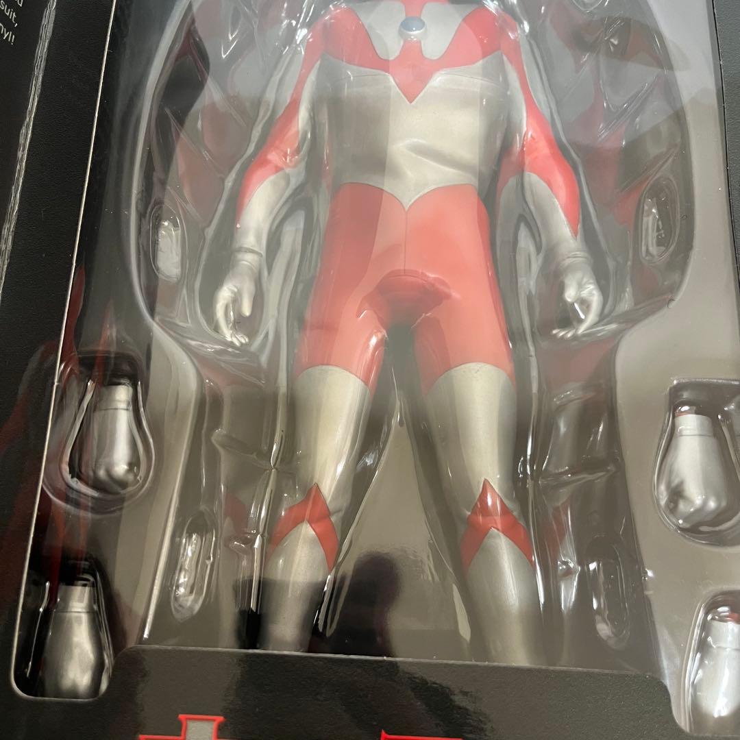 未開封 メディコムトイ RAH ウルトラマン A TYPE Ver.2.0