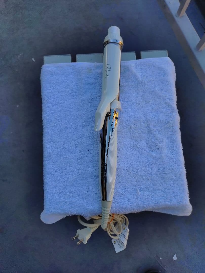 正規品リファ ビューテック カールアイロン 32mm RE-AF00A　MTG社