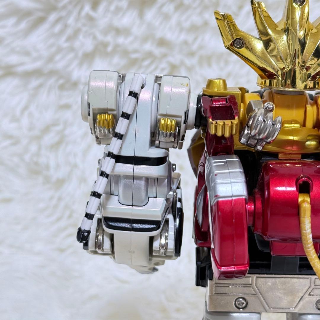 【台座付】百獣戦隊ガオレンジャー DX超合金 GD-21 百獣合体 ガオキング