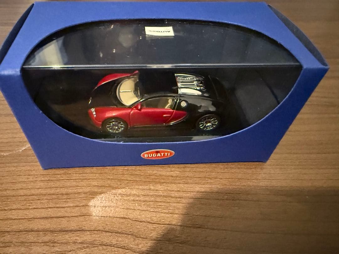 AUTO ART 1/64 ブガッディ　ヴェイロン16.4