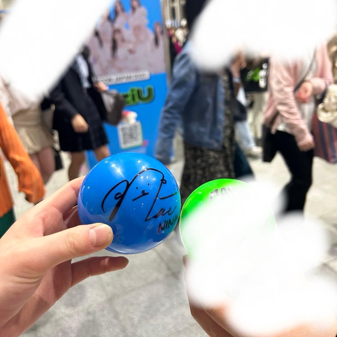 NiziU ニナ 2023年 KCONサインボール