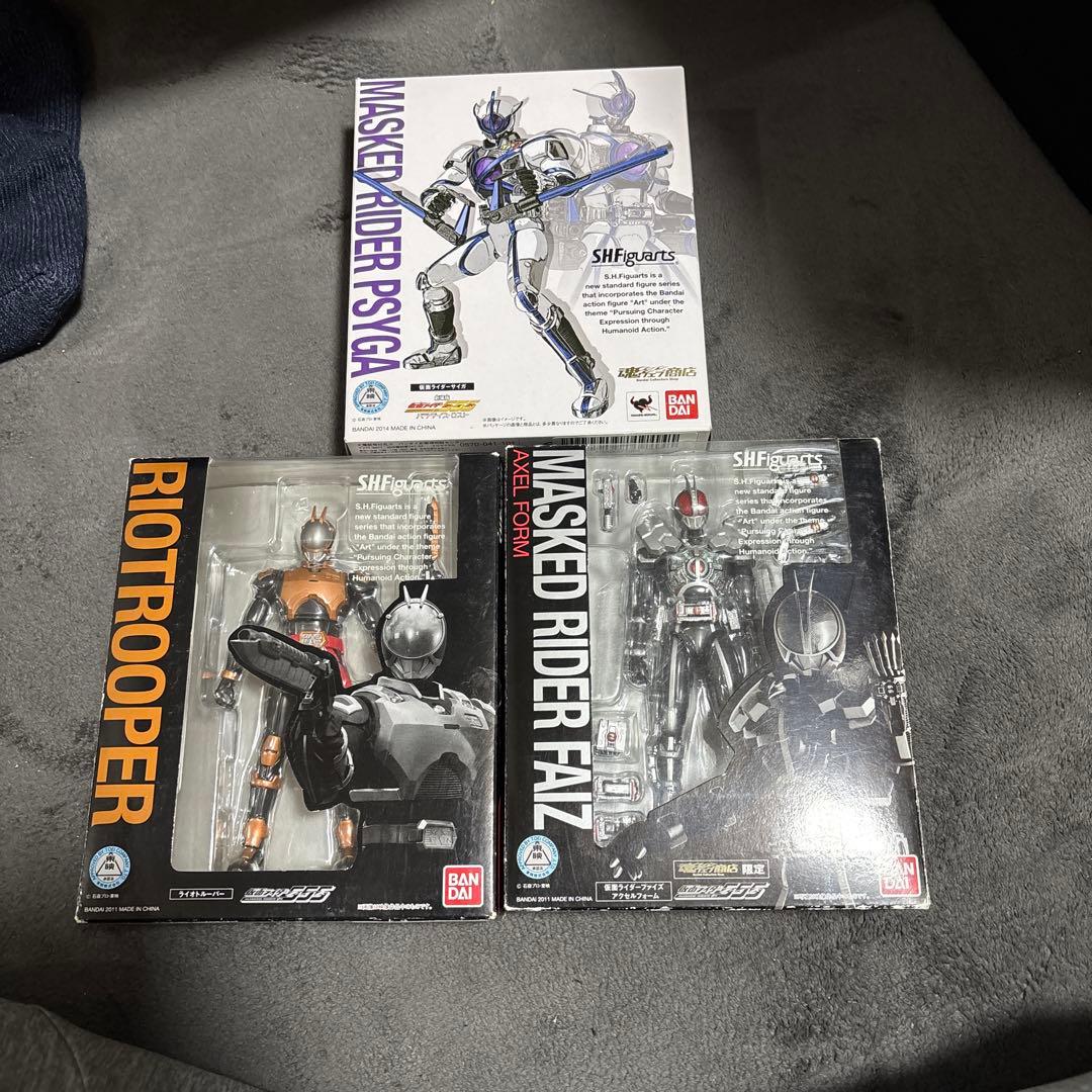 SHフィギュアーツ 仮面ライダーファイズ 3体セット