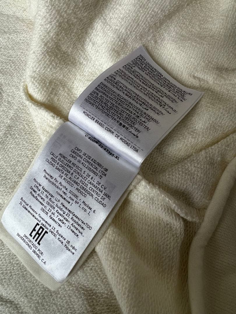 春！　モンクレール　フーディパーカー　白　XL ホワイト