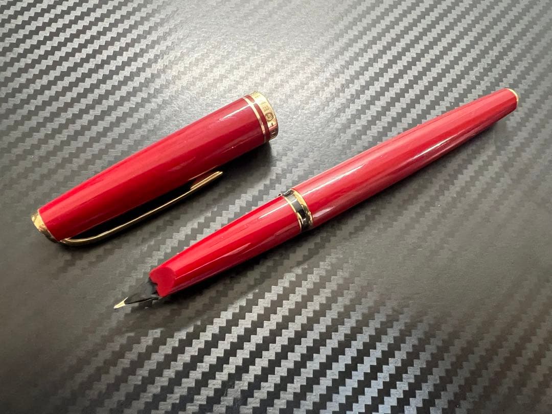 モンブラン ジェネレーション 万年筆 レッド M 中字