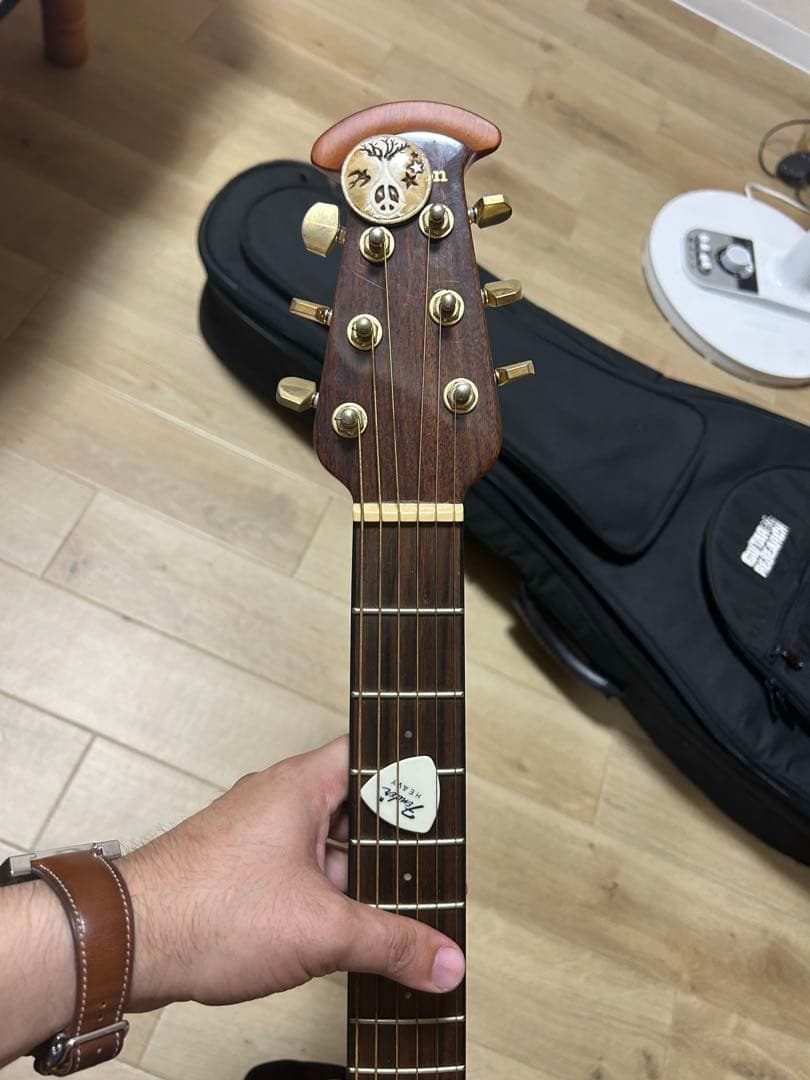 オベーション　エレアコギター