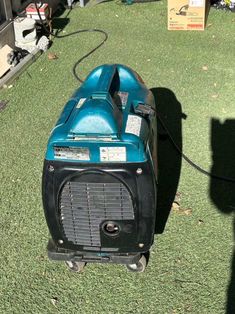 Makita インバーター発電機 G140IS マキタ