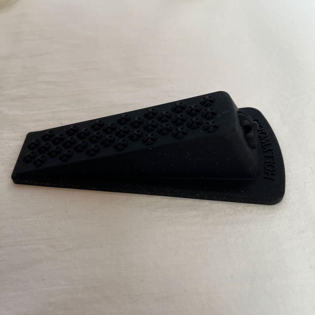 クロムハーツ 2024クリスマスノベルティ ラバードアストッパー