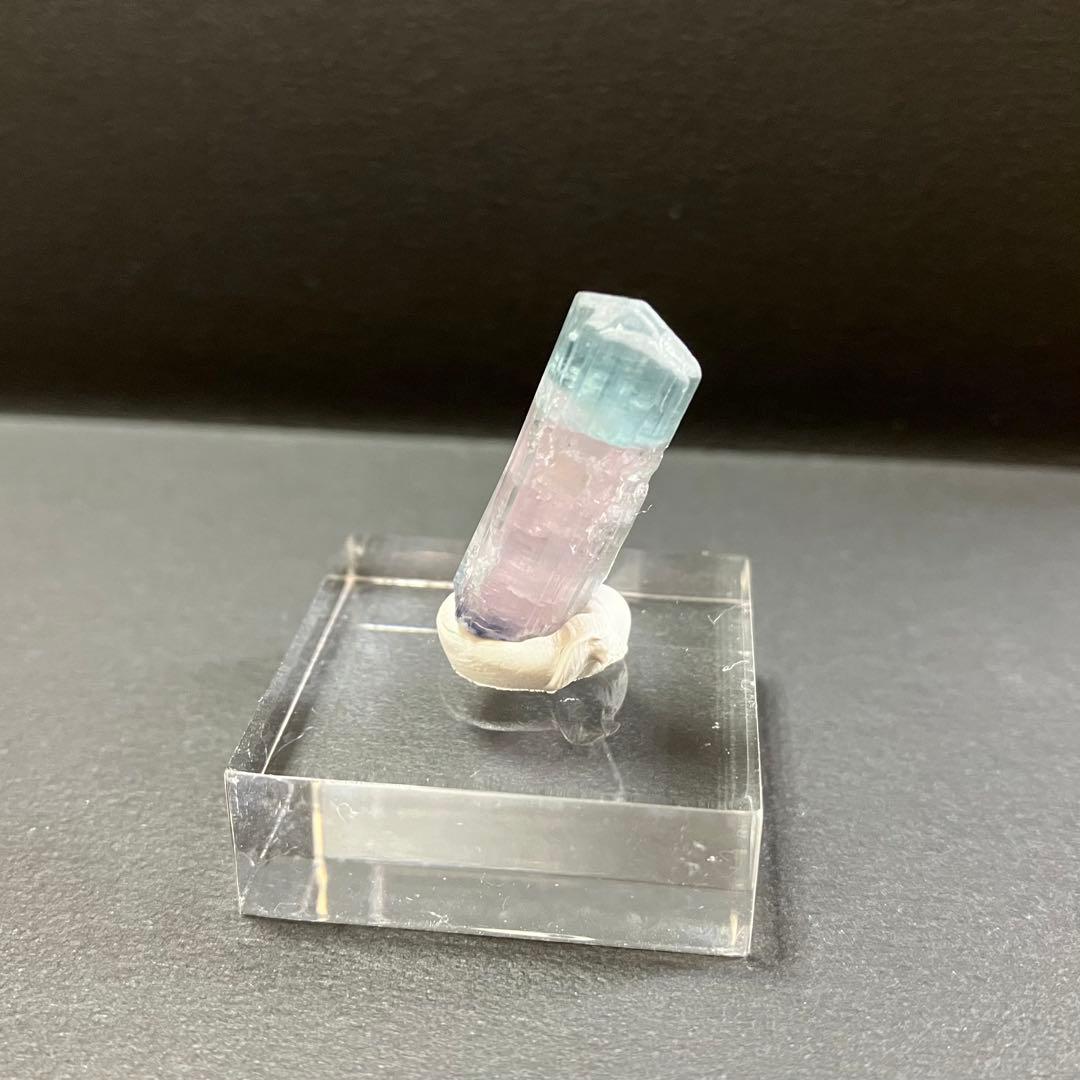 バイカラートルマリン　アフガニスタン　ブルーキャップ&ピンク　鉱物標本　原石
