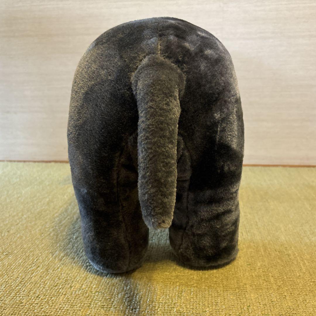 希少　ゾウの椅子