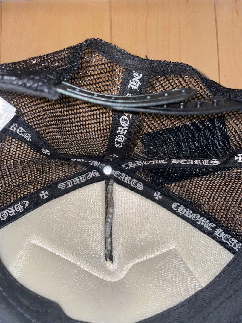 Chrome Hearts トラッカーキャップ ホワイト/ブラック