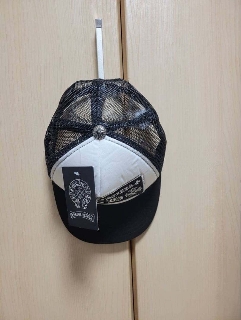 Chrome Hearts トラッカーキャップ ホワイト/ブラック