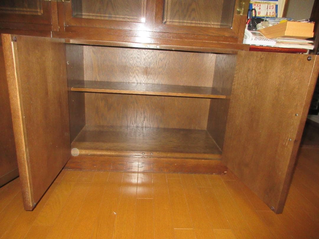 【ヴィンテージ 】カリモク　ドマーニ　モーガントン　木製ガラスキャビネット　右側