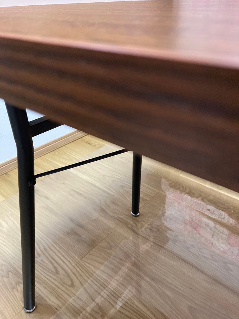 ダイニングテーブル　組み立て不要