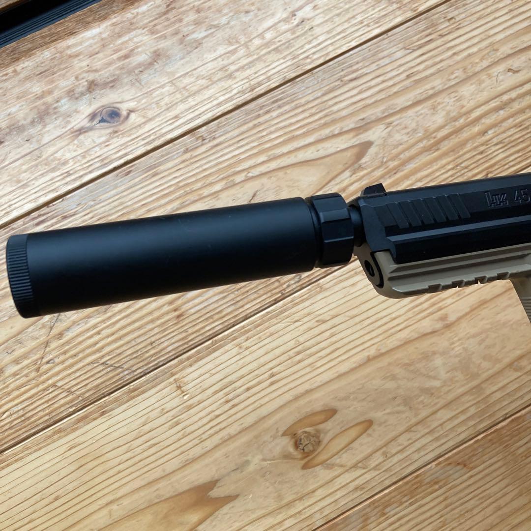 東京マルイ　HK45 ガスガン 予備マガジン付き