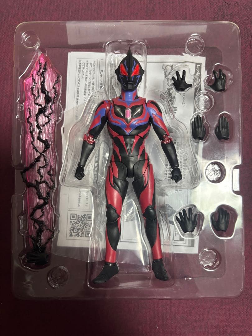 【開封美品】フィギュアーツ　ウルトラマンジードダークネス