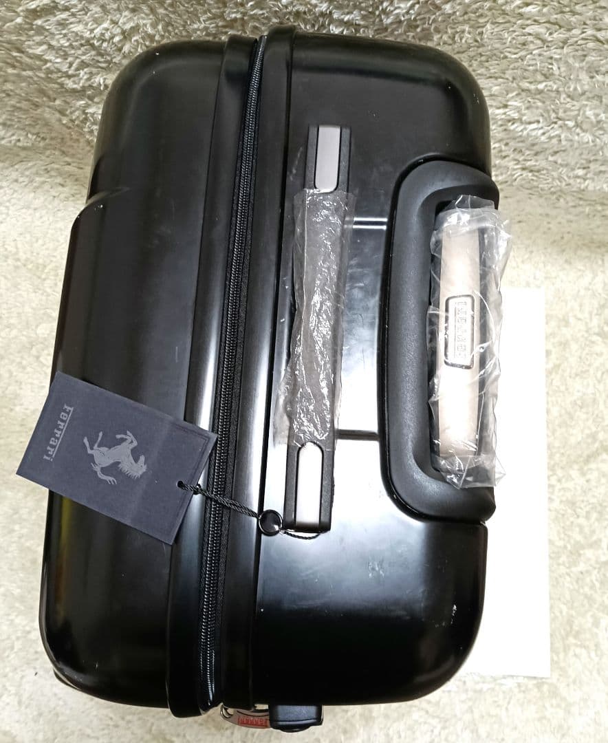 【新品タグ付】Ferrari フェラーリ キャリーケース トロリーバッグ 62L