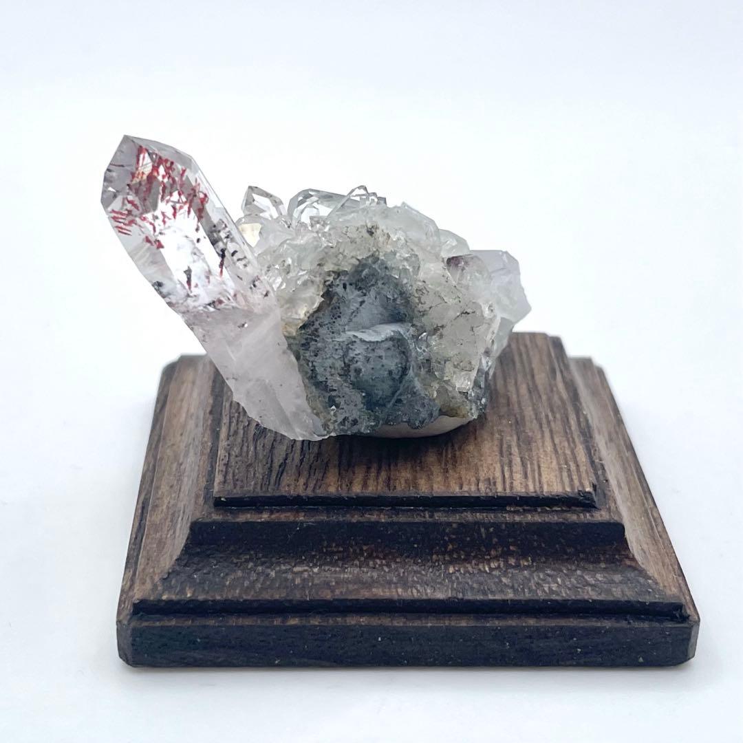 Namibia ゴボボセブ山 ヘマタイトインクォーツ(クラスター)