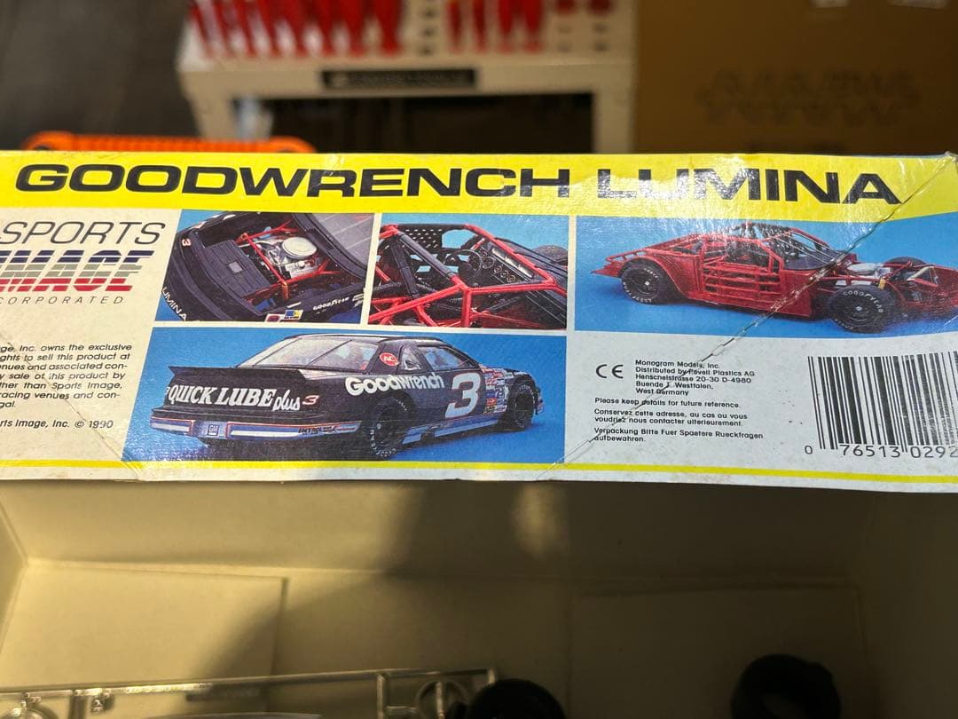 GM Goodwrench Lumina 1/24スケールモデル