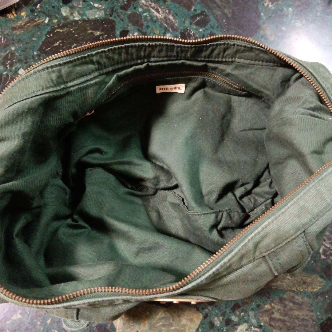 DIESEL ダークグリーン ショルダーバッグ
