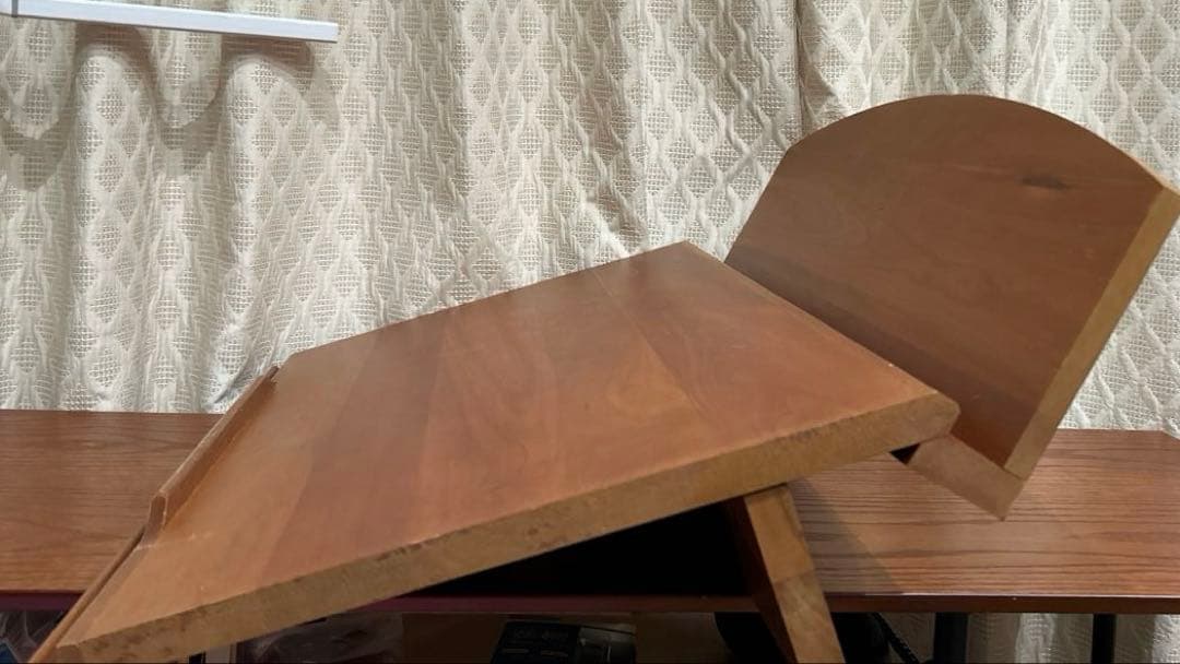 木製ライティング・リーディングボード