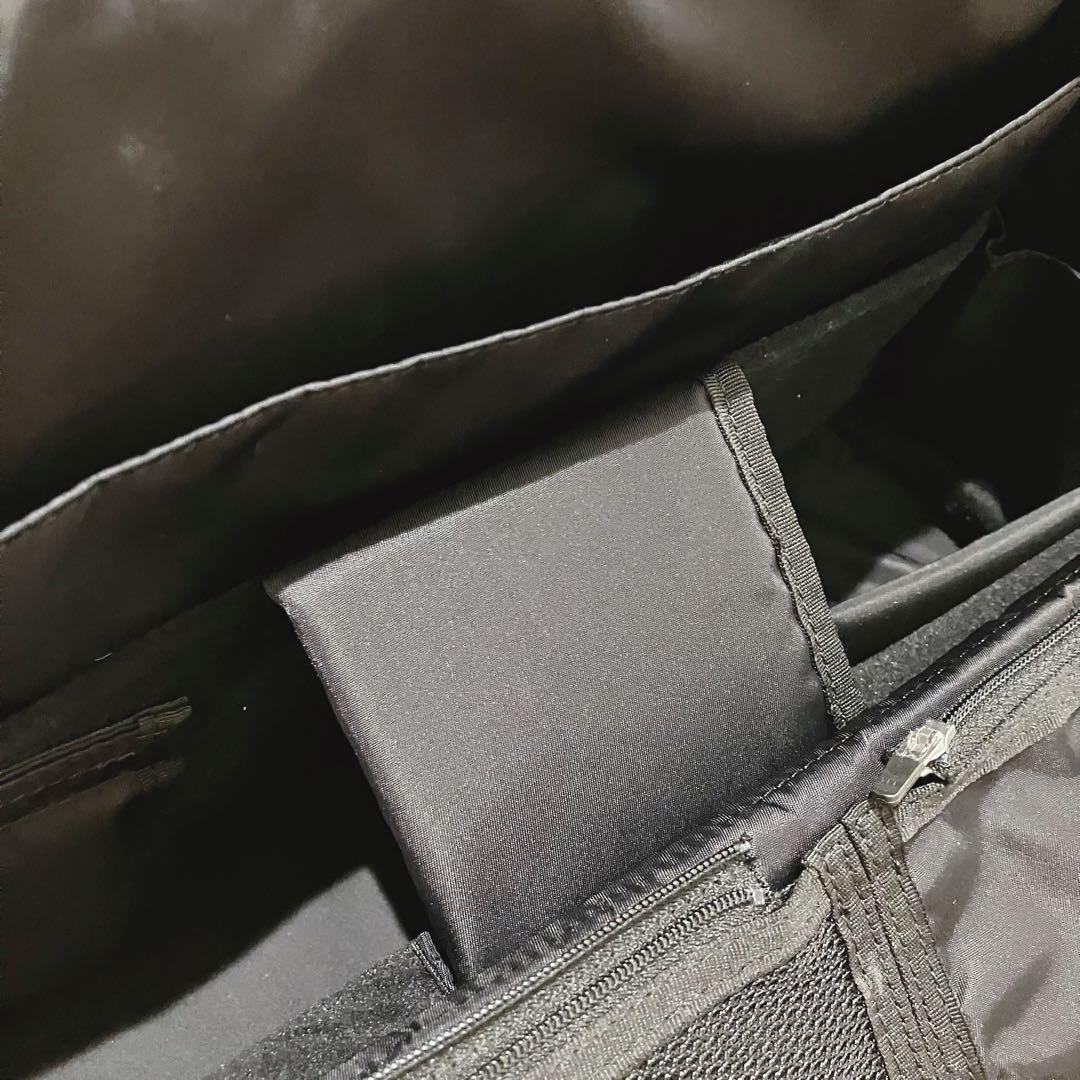 【極美品】SUPERCONSUMER ひらくPCバッグ ネイビー