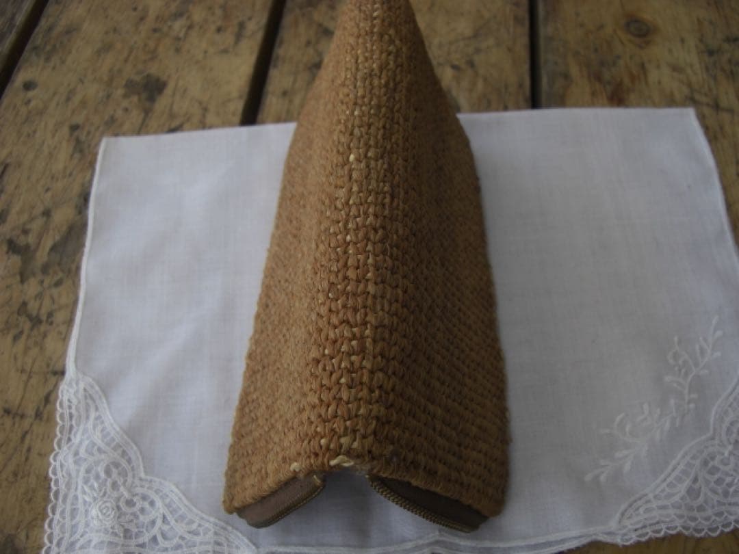 希少！自然素材ヒロロの財布　手仕事