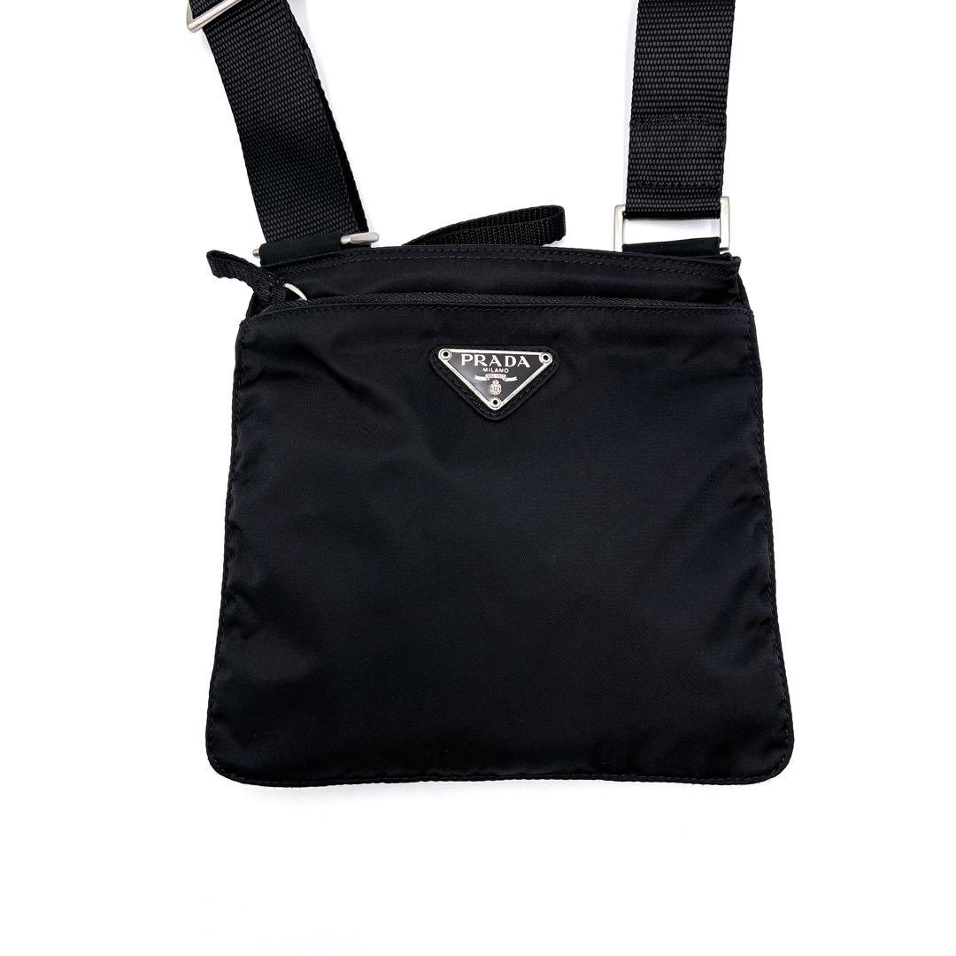 極美品 PRADA プラダ ショルダーバッグ サコッシュ ナイロン ブラック