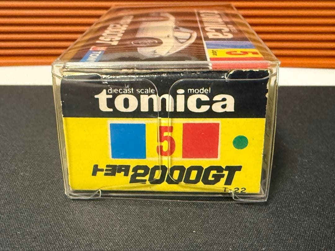 TOMICA　トミカ　トヨタ2000GT　銀色　1Aホイール　色指定箱