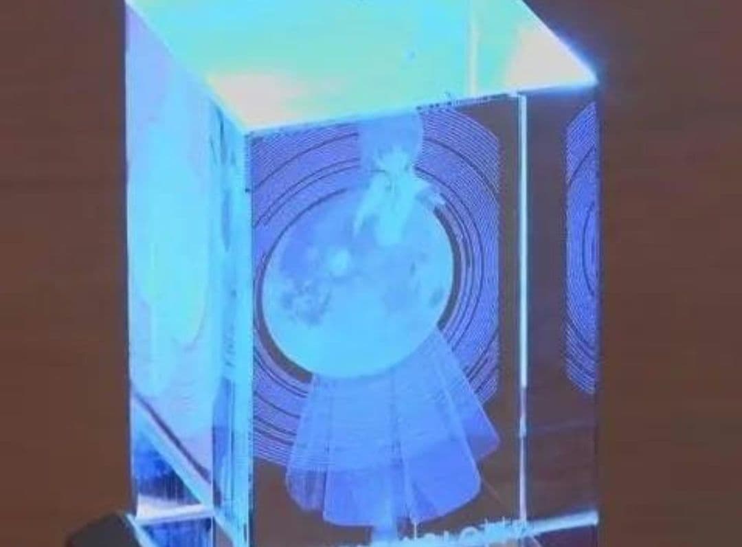 シエル 3Dクリスタル 台座付き