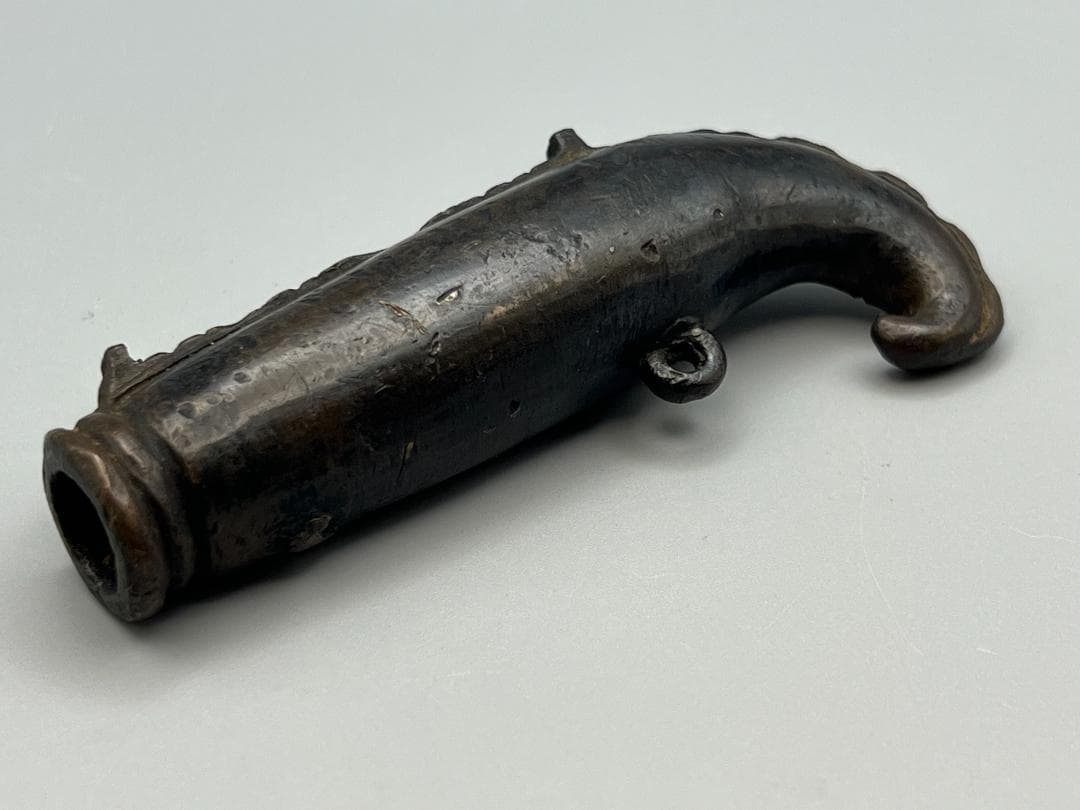 時代提げ物　古銅　火縄銃型　根付　アンティーク　重量約149g