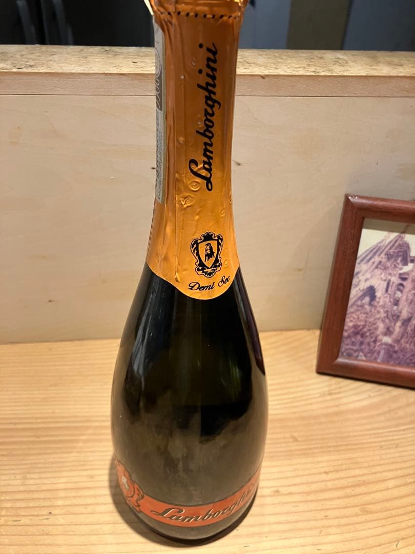 Lamborghini スプマンテ 750ml