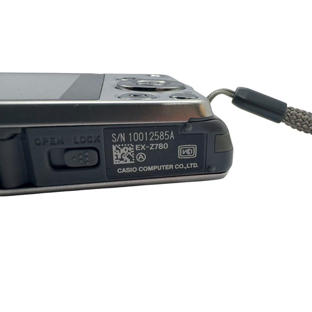 CASIO EXILIM EX-Z780 コンパクトデジタルカメラ