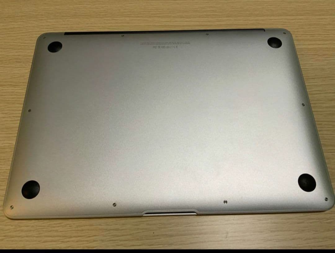 Apple MacBook Air 13インチ2015 256GB