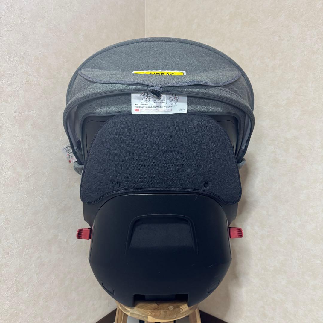 エールべべ　クルット4s プレミアム　グレー　新生児対応　チャイルドシート