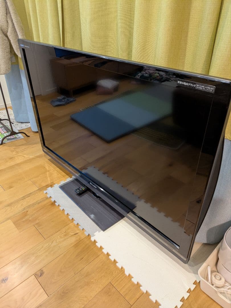 テレビ　シャープAQUOS クアトロン 3D LC-60LV3 [60インチ]