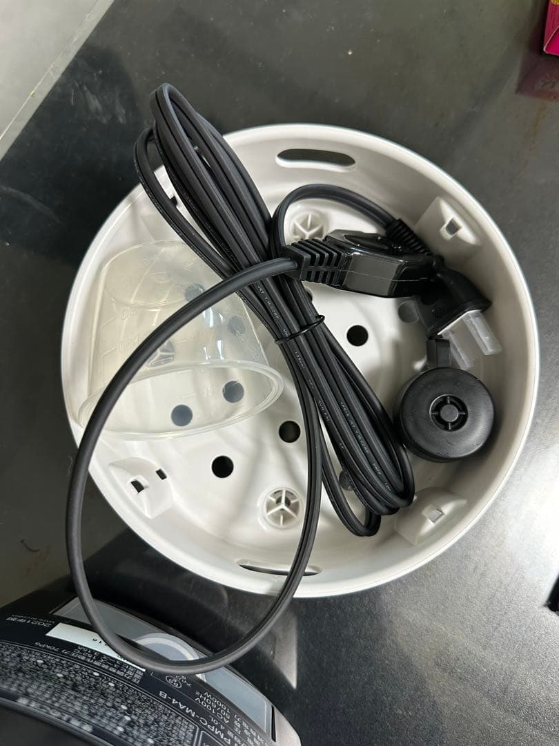 【アイリスオーヤマ】電気圧力鍋 PMPC-MA4-B 4.0L